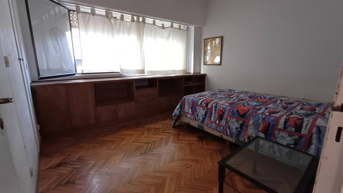 4 Ambientes En Balvanera. Muy Luminoso Y Gran Terraza.