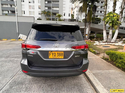 Imagen 6 de 11 de Toyota Fortuner Srv 2019 At 4x4 Motor 2.8 Turbo Diesel