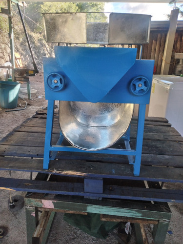 Mini Molino Eléctrico De Mixtamal Con Piedras De 5 (Usado)
