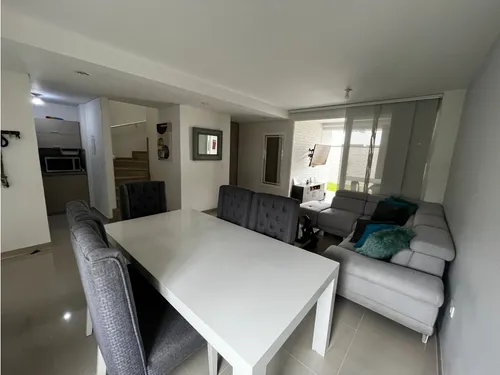 Venta De Casa De 152mts2 En Condominio El Castillo, Jamundí 9192.