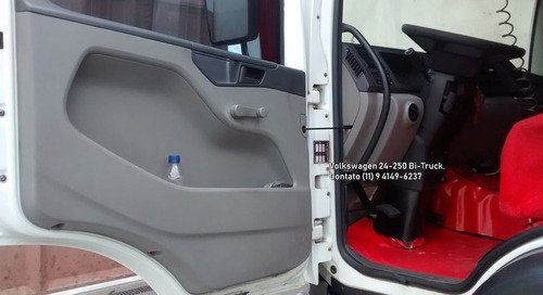 Volkswagen Vw 24.250 Ano 2012 Bau Refrigerado