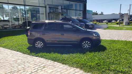 Spin 1.8 Ltz 5 Asientos Active Gnc 2015