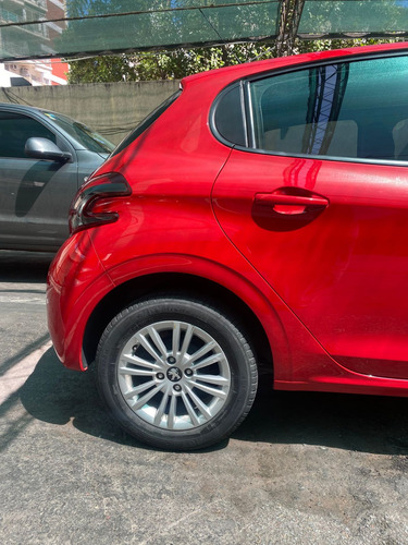 Peugeot 208 1.6 Allure