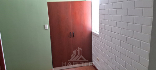 Casa En Venta De 3 Dorm. En Curicó