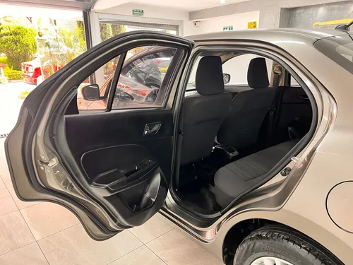Suzuki Swift Dziere AT 2023