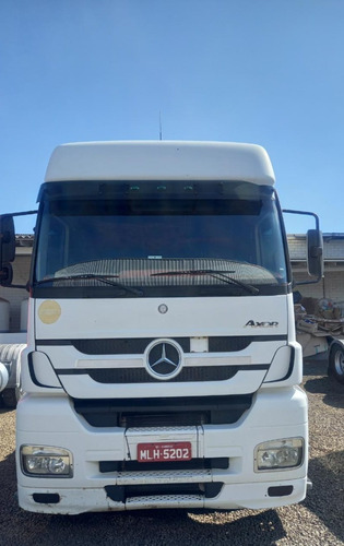 M. Benz Axor 2544 S 6x2t (teto Alto)
