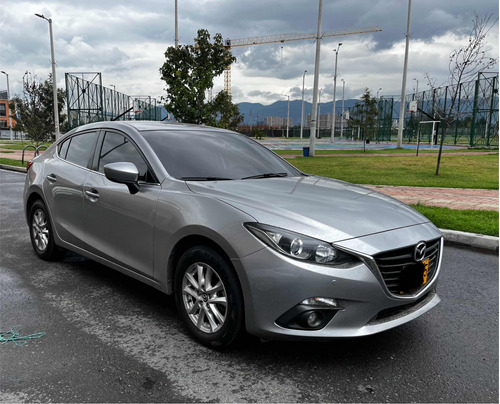 Mazda 3 2.0 Touring