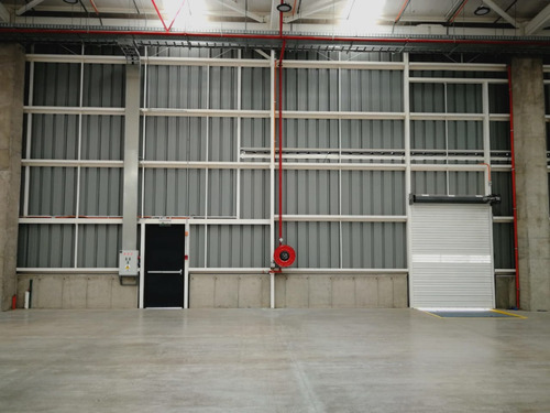 Parque Logístico Pudahuel | Bodega 596 M2 + Oficina