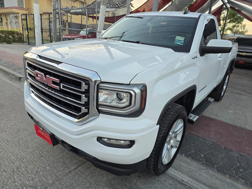 GMC Sierra 5.4 Cabina Regular Sle 4x4 At