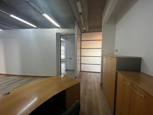 144m2 Habilitada Nororiente Semiamoblada Impecable