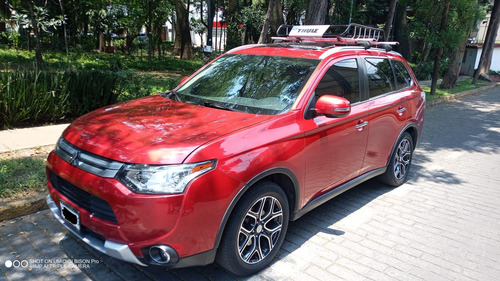 Mitsubishi Outlander 2.4 Limited L4 At