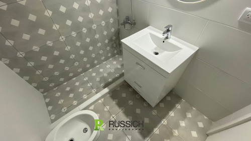 Imagen 2 de 30 de Venta De Departamento 2 Ambientes En La Perla, Mar Del Plata