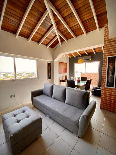 Imagen 1 de 14 de Apto Ph Ejecutivo 1 Habitación 1 Baño, Terraza Amoblado