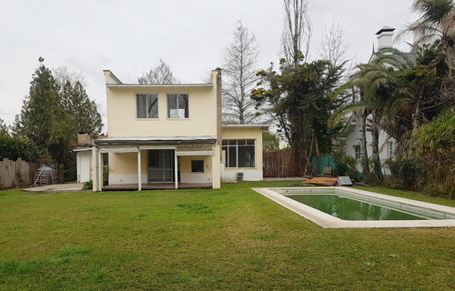 Apto Credito Venta Lindísimo Terreno C/casa A Refaccionar- Santa María De Tigre