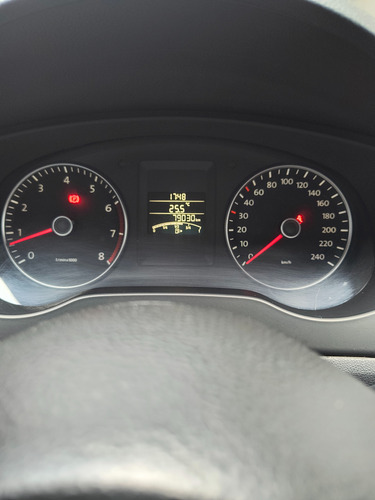 Volkswagen Jetta 2.5 Style Active Mt