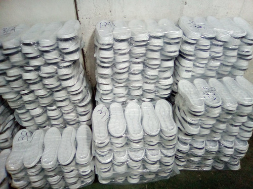 Imagen 3 de 9 de Servicio De Inyección De Bases, Suelines, Insertos. $30