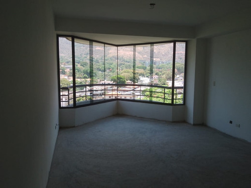 Jc - Vendo Amplio Y Comodo Apartamento 119,63 M2. Nuevo A Extrenar. Ubicado En La Av. Principal. Los Chorros