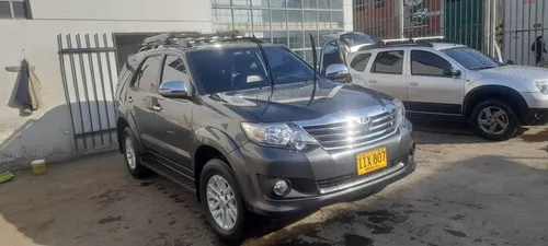 Toyota Fortuner 2.7l 4x2