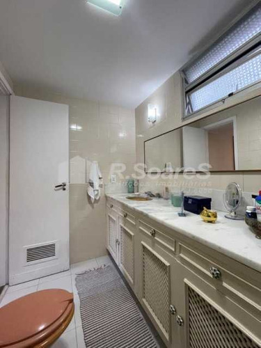 Imagem 6 de 15 de Copacabana, 4 Quartos, Sendo 2 Suítes, 190 M², Frente, Varandas, 3 Vagas De Garagem. - Ldap40115