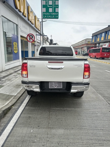 Toyota Hilux 2017 2.8l