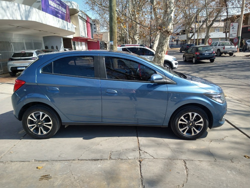 Imagen 5 de 10 de Chevrolet Onix 1.4 Ltz 2016