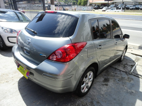 Nissan Tiida 1.8 S Flex Aut. 5p