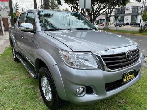 Imagen 3 de 9 de Toyota Hilux 2015 2.7 Chasis Cabina Mt