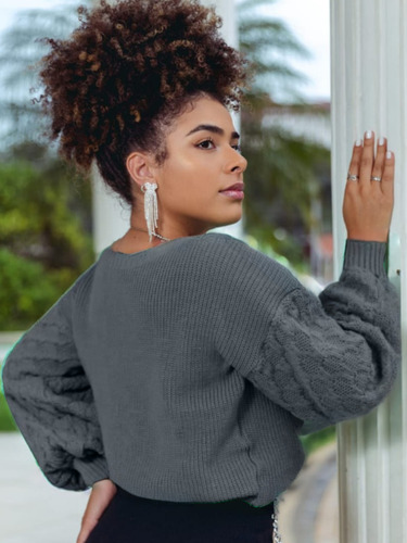 Blusa De Frio Feminina Em Tricot Com Manga Texturizada