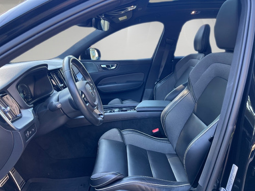 Volvo XC60 2.0 T8 HYBRID R-DESIGN AWD GEARTRONIC