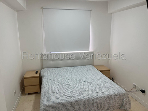 Dc Apartamento En Alquiler En Campo Alegre 25-17250 Yf
