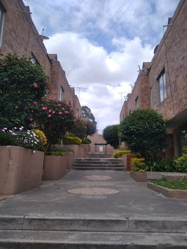 Conjunto Privado Seguro, Ubicación Estratégica, Diseño Exclusivo