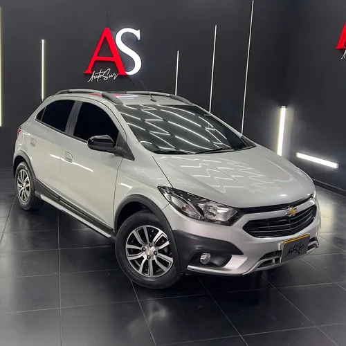 Chevrolet Onix 1.4 Active Hatchback 2018