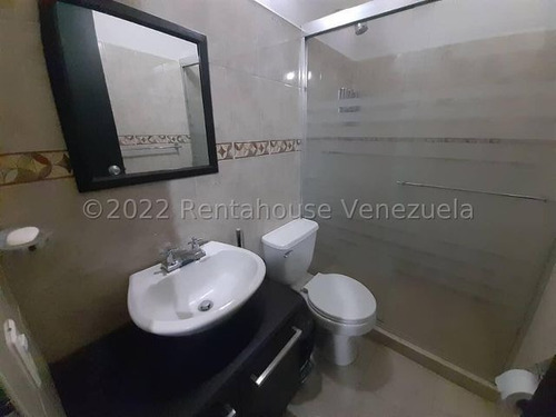 Imagen 20 de 29 de Gustavo Zavala Rentahouse 22-22117