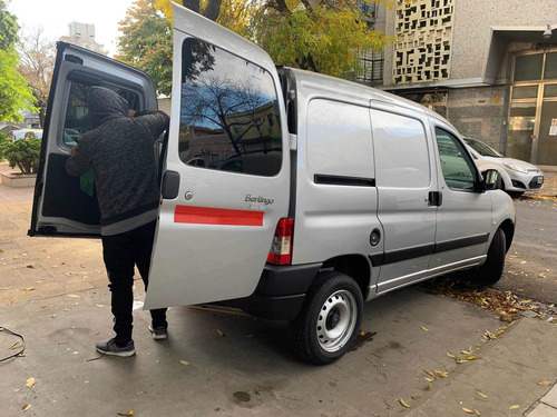 Imagen 1 de 9 de Polarizados De Autos A Domicilio/ Garantía 5 Años