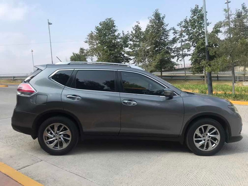 Nissan X-trail 2.5 Exclusive 2 Row Cvt 2017