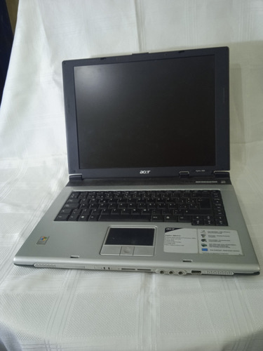 Laptop Acer Aspire 3000 Usada En Buenas Condiciones.