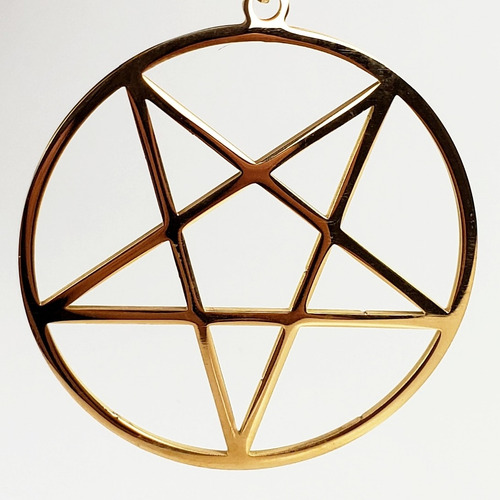 Xu Pingente Pentagrama Invertido Dourado Aço Inoxidável E