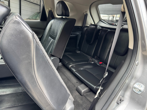 Nissan X-Trail 2.5 Exclusive 3 Row Mt
