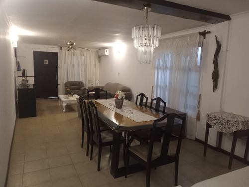 Imagen 2 de 10 de Casa En Alquiler Temporario - Posadas