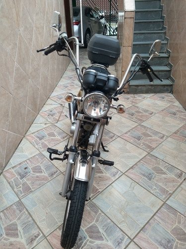 Suzuki Intruder