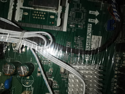 Imagen 3 de 4 de Tarjeta Main Y De Wifi Marca Rca Rtv5518usm Tp.ms3458.pc757