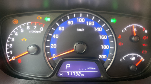 Hyundai i10 gran i10