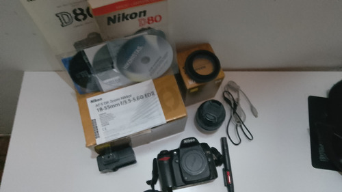 Nikon D80 Cámara Reflex Cuerpo En Caja Con Accesorios Negro
