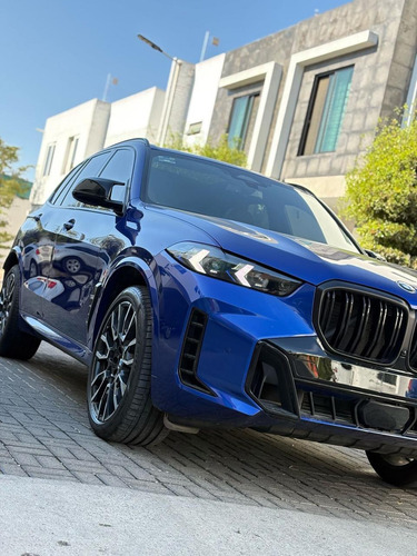 BMW X5 4.4 V8 M60I