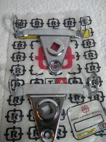 Imagen 1 de 2 de Orejas Base De Faro Para Moto Leon Patoteras 150 Gn