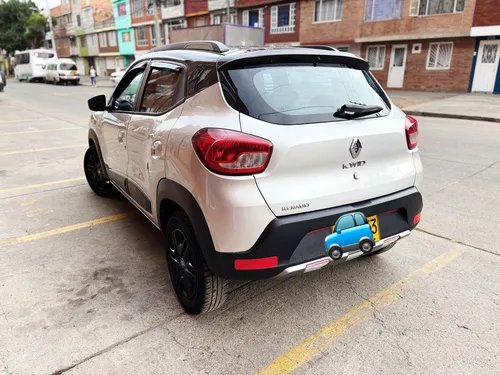 Renault Kwid Outsider