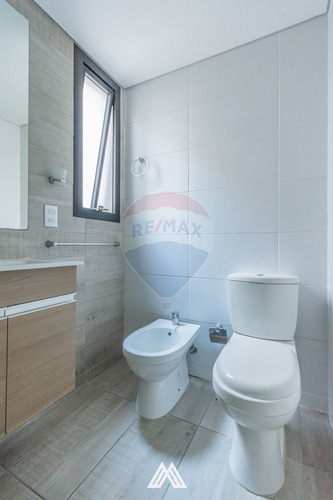 Venta-apto 2 Dorm+terraza-centro