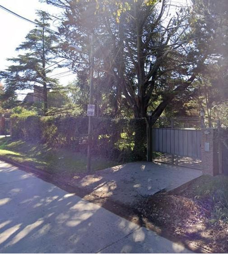 Imagen 2 de 30 de Casa Quinta Sobre Parque De 1834 M2 - El Trébol
