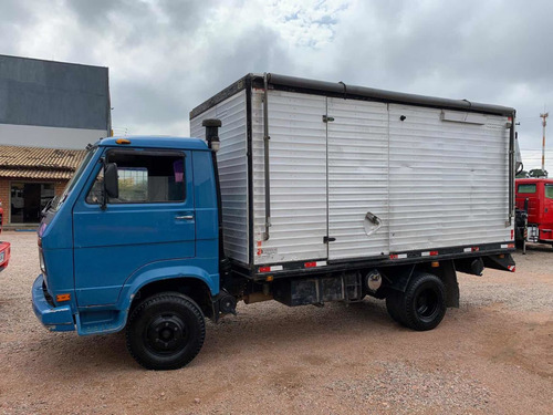 Imagem 3 de 8 de Volkswagen Vw 7.90 S Baú Furgao