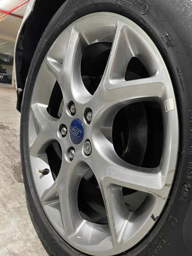 Ford Focus Iii 2.0 Se Plus Mt 2016 Sepautos